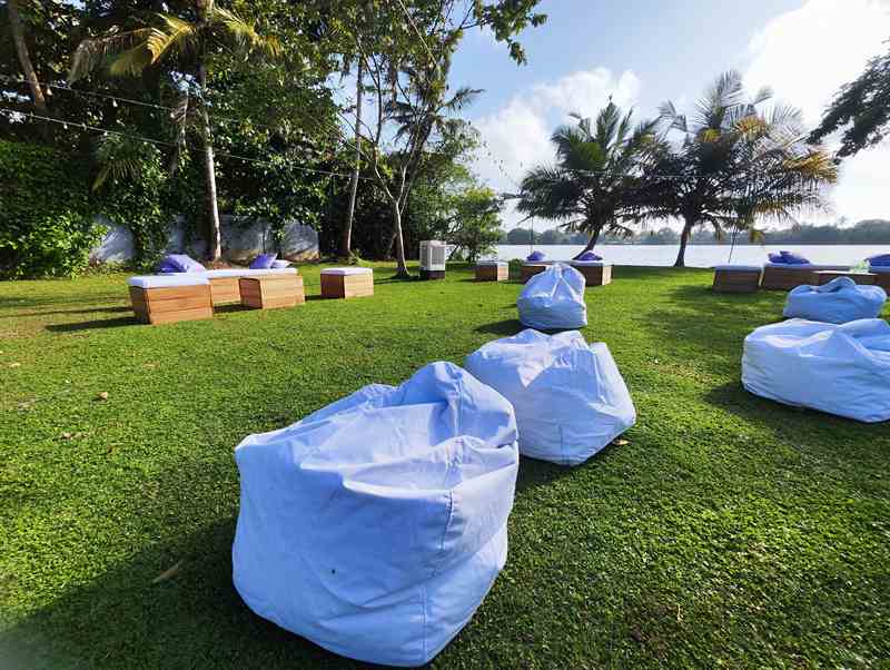 Rent or similar products at EventRentals.lk Cozy Bean Bags for Relaxation and Lounging By EventRentals.lk